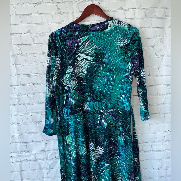 Jones Studio Green & Blue Long Dress size M - Picture 13 of 15